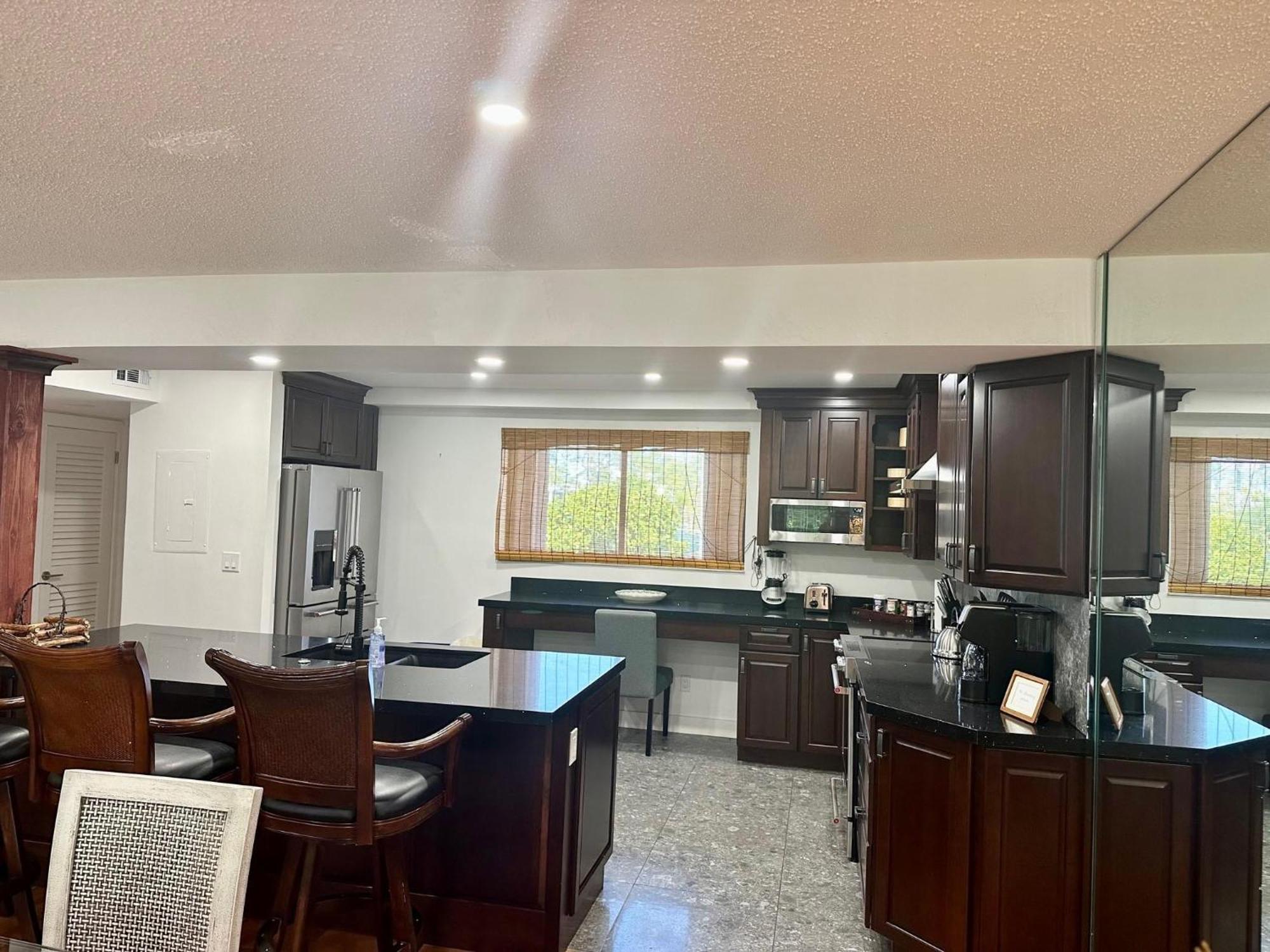 Beautifully Renovated Summer Of 2020 Come And Enjoy This Lovely Unit Ки-Уэст Экстерьер фото
